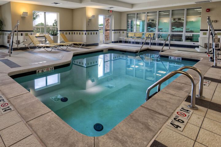 Pool 4 of 23