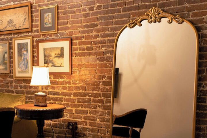 Hotel Cleo Knoxville Downtown, a Tribute Portfolio Hotel