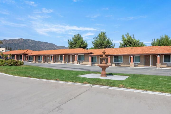 Hotel 5 of 28
