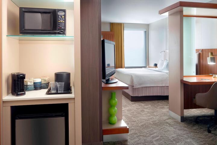 Room 15 of 31