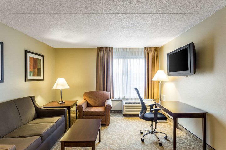 Room 16 of 56