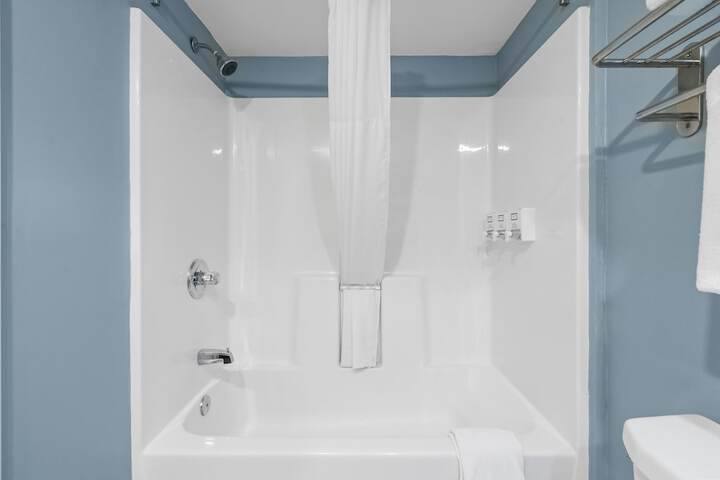 The Sandbar Hotel Trademark Collection by Wyndham