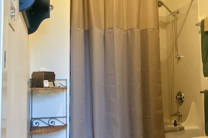 Room 14 of 79