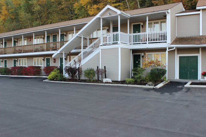 Hotel 2 of 42