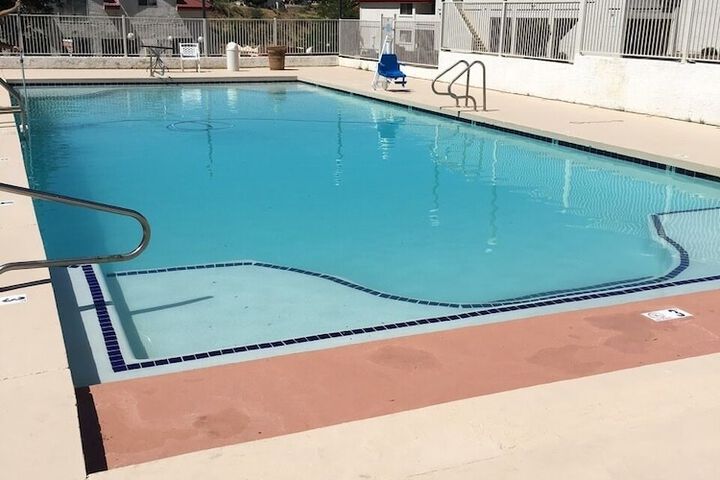 Pool 4 of 87