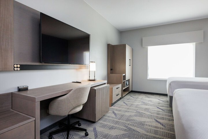 Room 49 of 92
