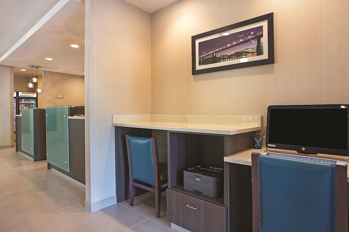 Business Center 54 of 54