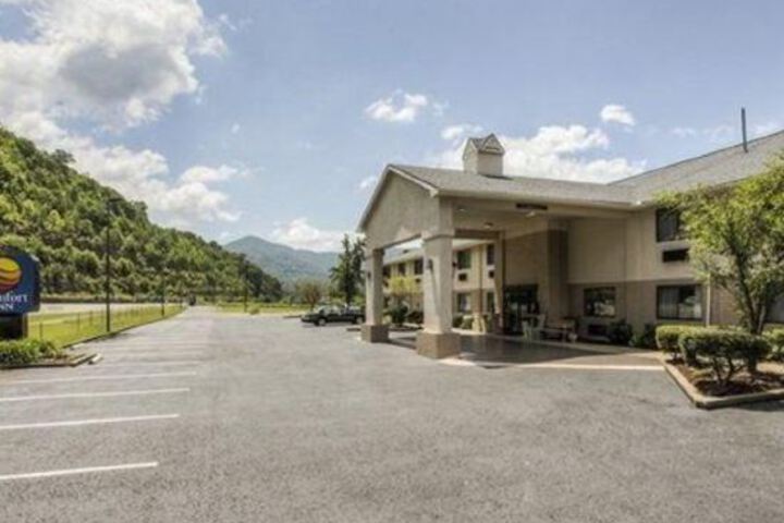 Hotel 5 of 21
