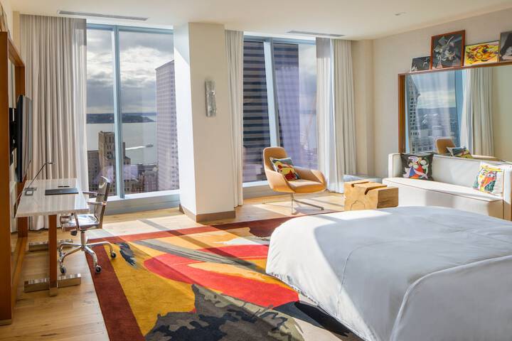 Room 78 of 142