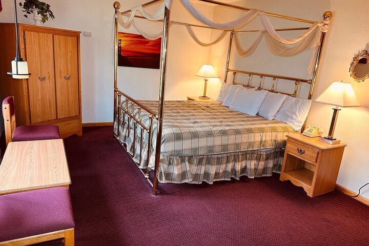 Room 30 of 56