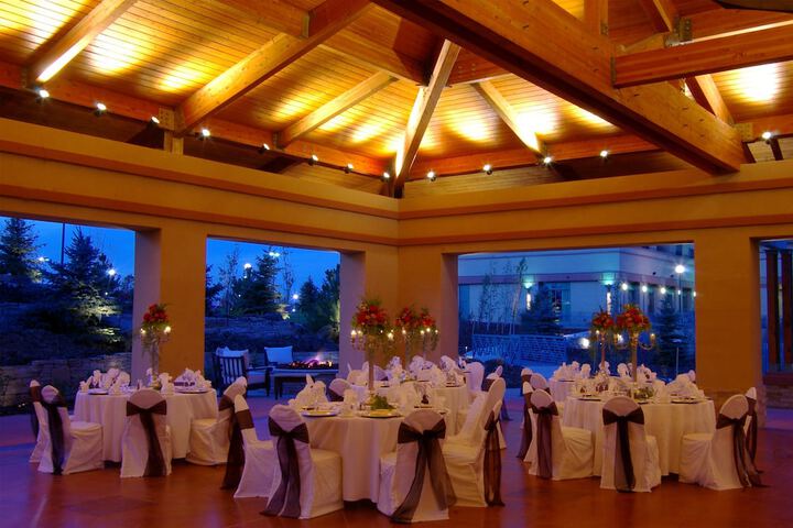 Ballroom/Hall 43 of 51