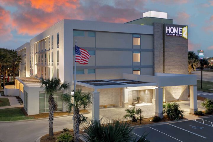 Hotel 3 of 83
