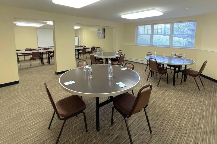 Smart Suites an Ascend Collection Hotel
