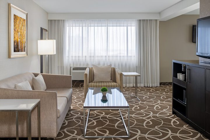 Crowne Plaza Kitchener-Waterloo by IHG