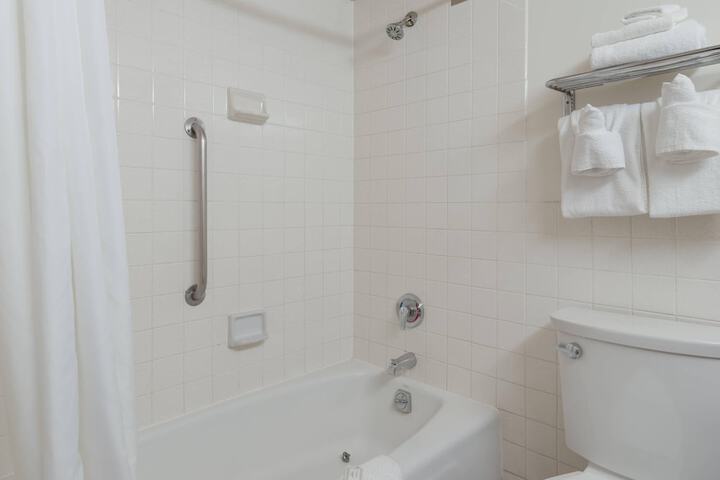 Clarion Hotel Concord / Walnut Creek