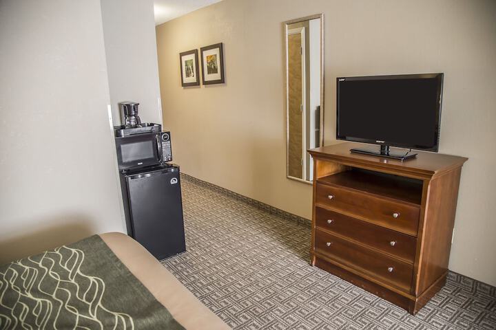 Quality Inn & Suites Bradford