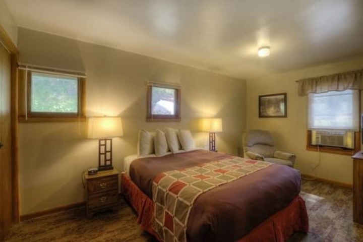 Room 117 of 160