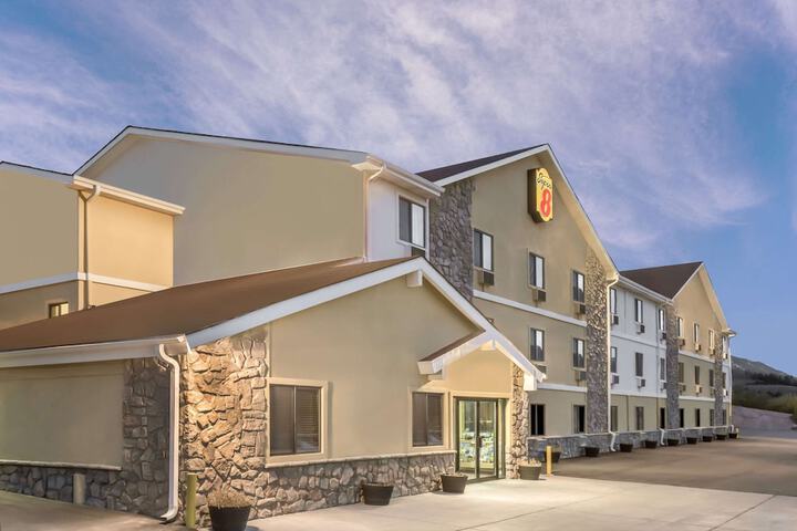 Super 8 by Wyndham Dillon / Breckenridge Area