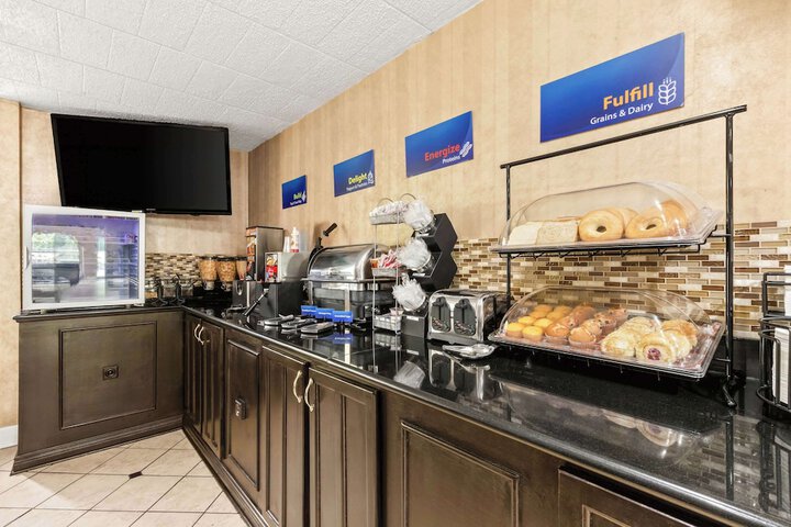 Best Western Hazlet Inn