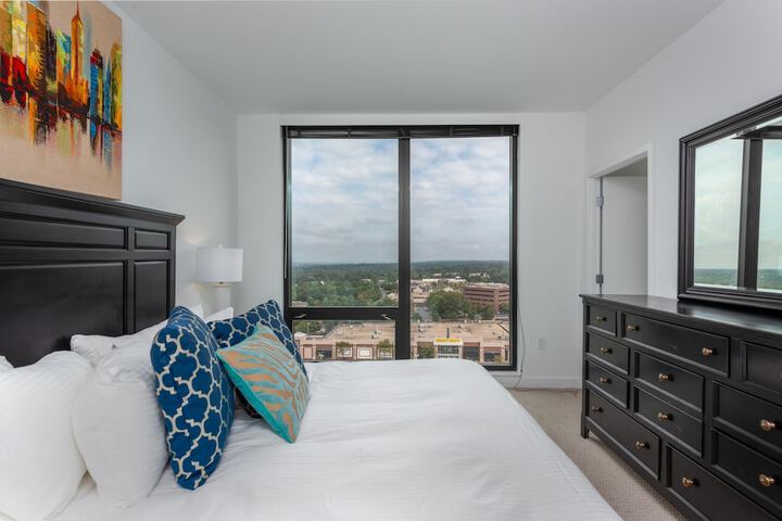 Global Luxury Suites at Reston Town Center