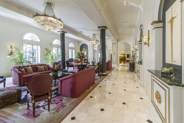 Hotel Interior 39 of 147