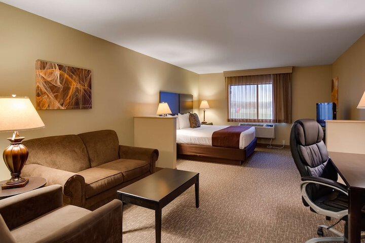 Room 17 of 24