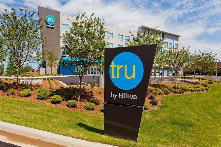 Tru by Hilton Prattville
