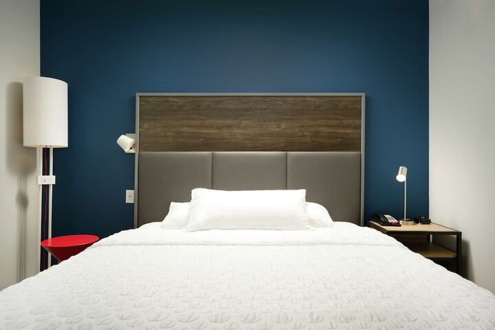 Room 12 of 22