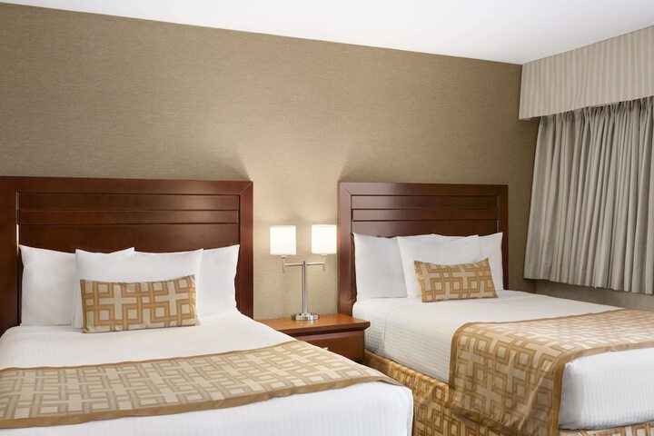 Room 8 of 23