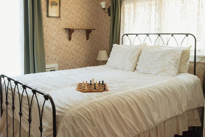 Room 20 of 48