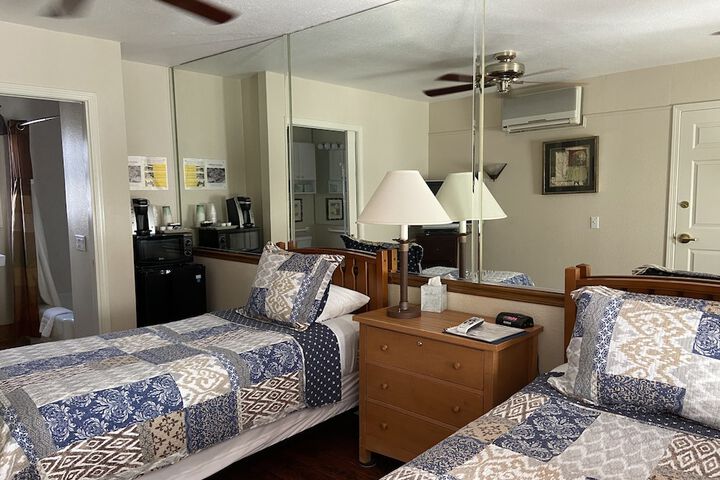 Los Gatos Garden Inn Hotel