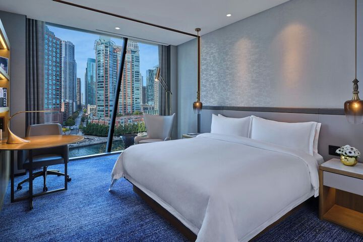 The St. Regis Chicago