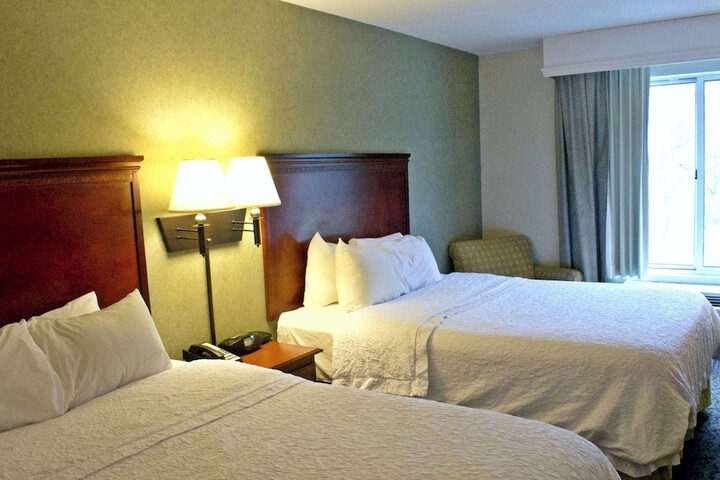 Room 16 of 32