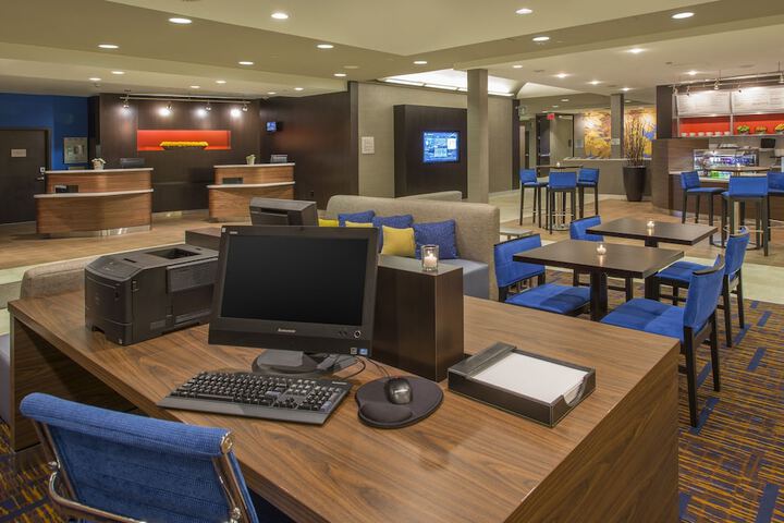 Business Center 38 of 38