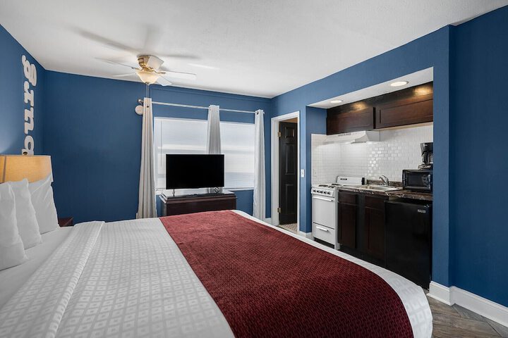 Room 29 of 33