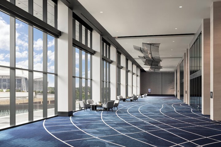 Loews Arlington