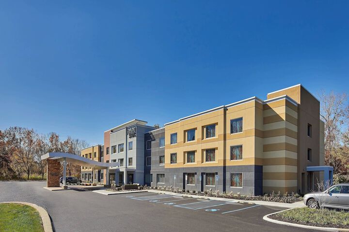 Fairfield Inn & Suites by Marriott Albany Airport