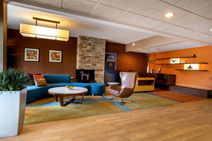 Hotel Interior 5 of 25