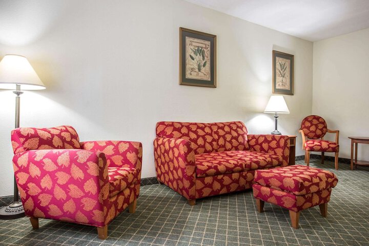 Room 16 of 49