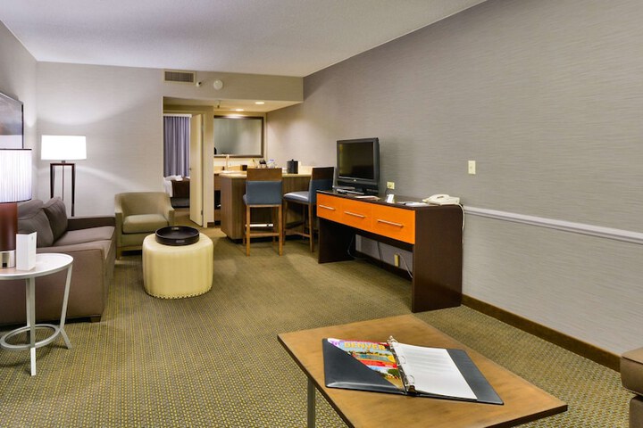 Room 20 of 39