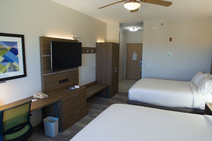Holiday Inn Express Hotel & Suites South Padre Island by IHG