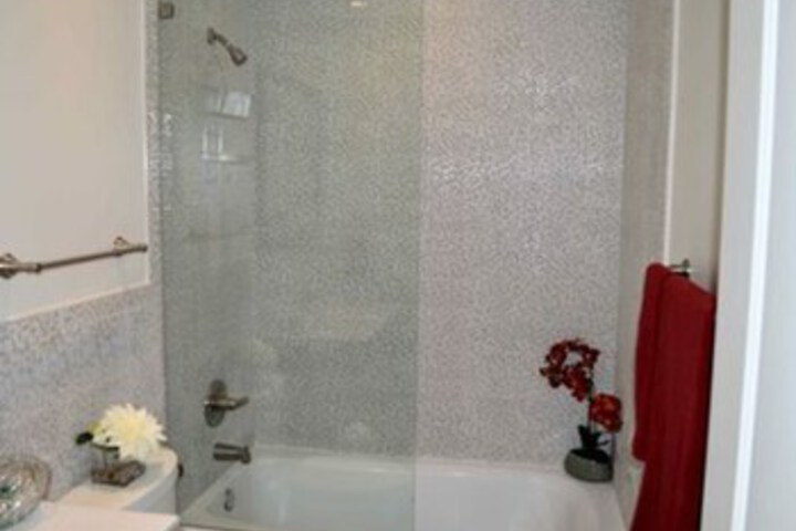 Two-bedroom Apartment at Villa Tunis