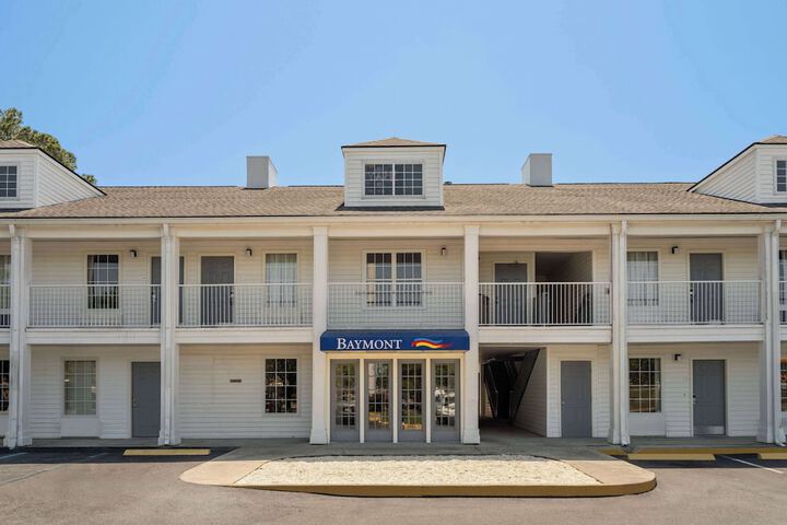 Hotel 3 of 27