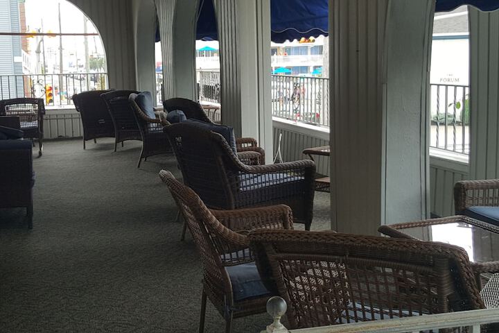 Terrace/Patio 42 of 43