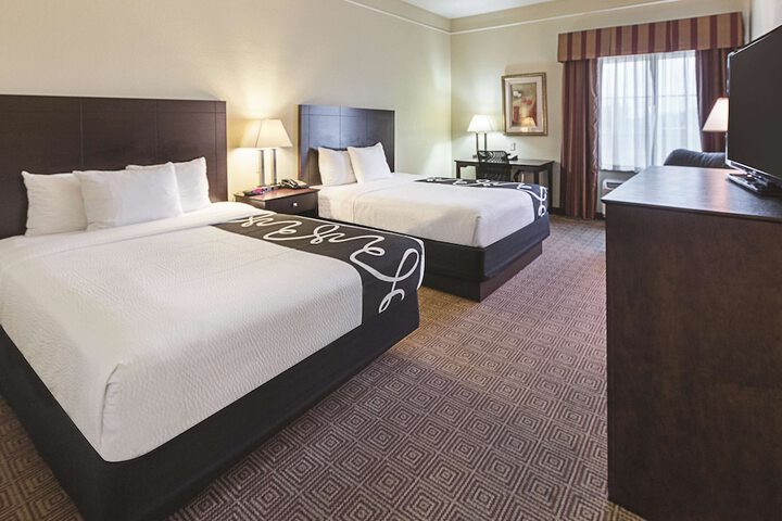 La Quinta Inn & Suites by Wyndham Waxahachie