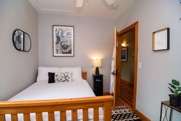 Room 68 of 187