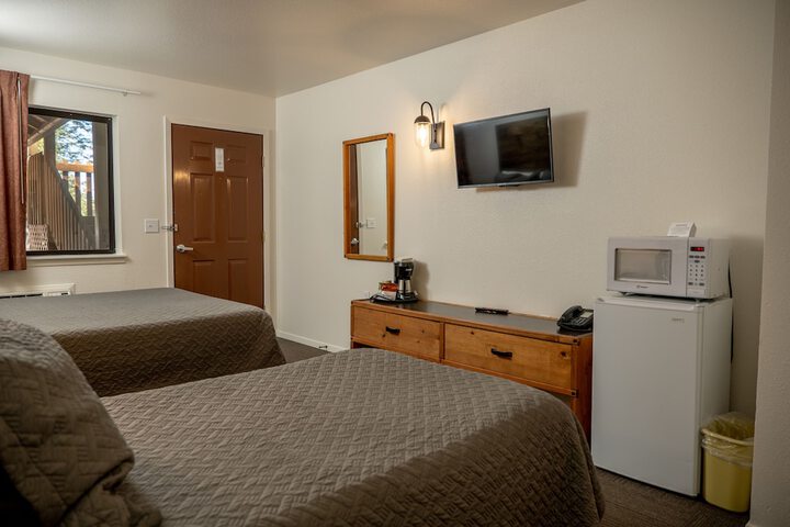 Room 172 of 235