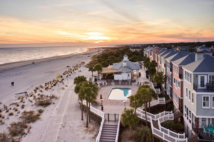 Wild Dunes Resort – Sweetgrass Inn and Boardwalk Inn