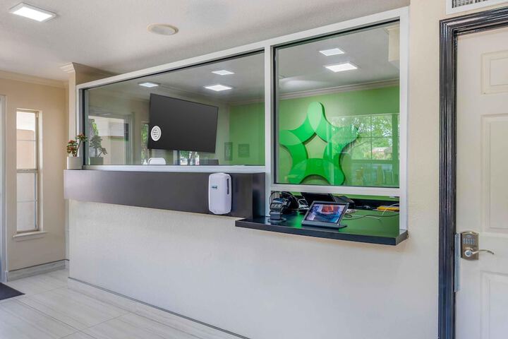 Extended Stay America Suites Arlington