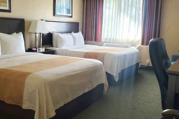 Room 60 of 76
